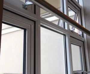 زجاج سيكوريت وزجاج دبل